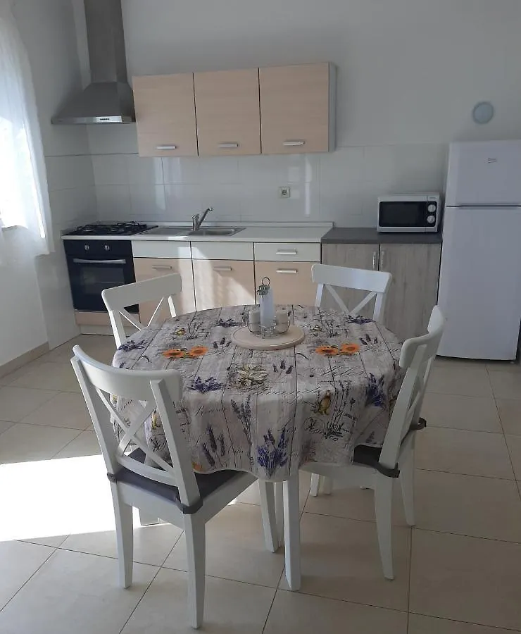 Mare Apartment Porec Croatia